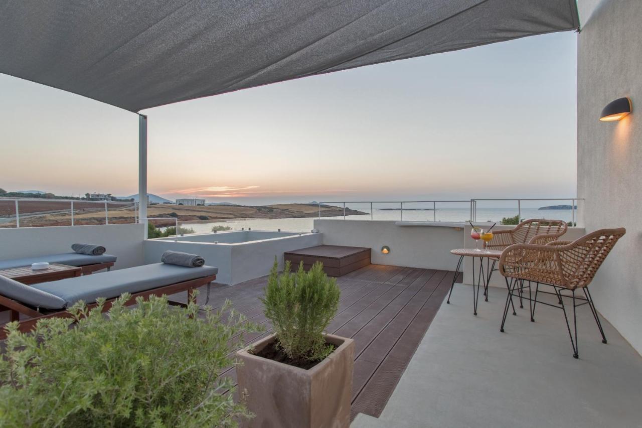 Paros Comfy Suites Nausa Exteriér fotografie