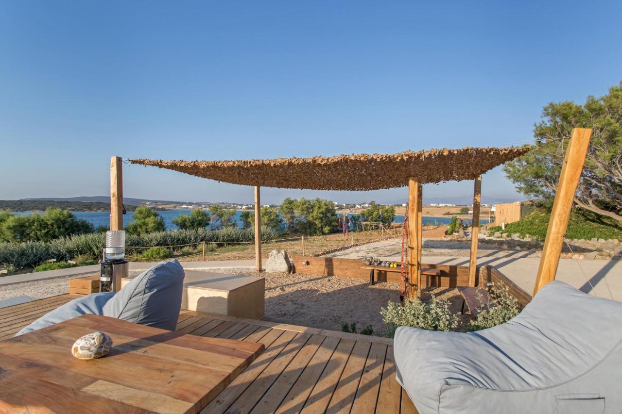 Paros Comfy Suites Nausa Exteriér fotografie