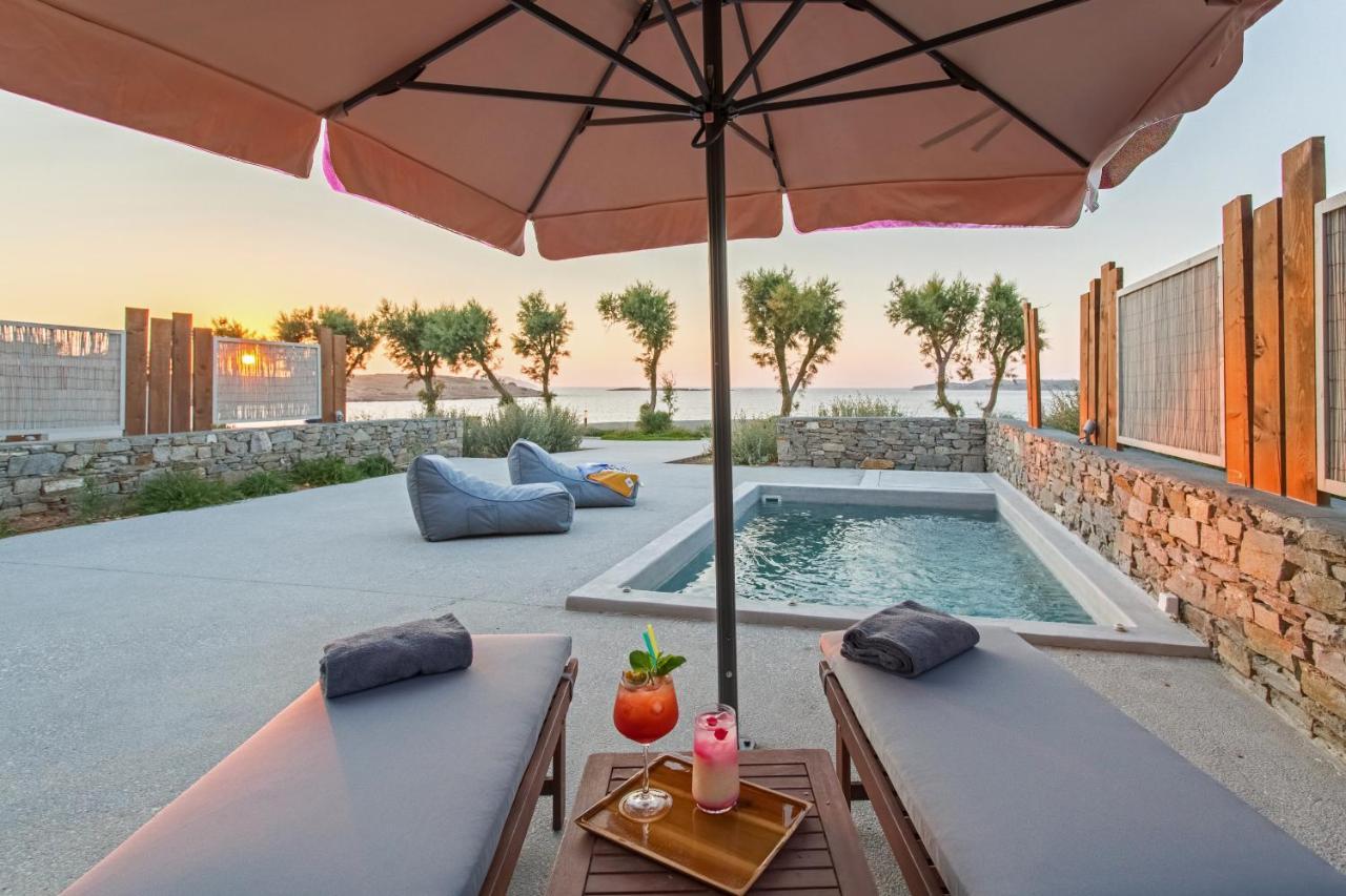 Paros Comfy Suites Nausa Exteriér fotografie