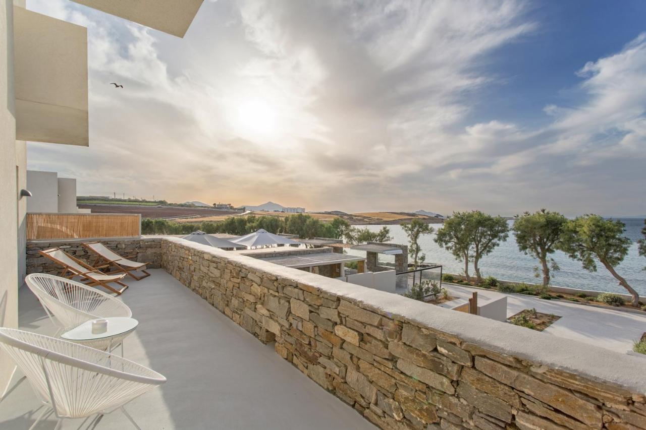 Paros Comfy Suites Nausa Exteriér fotografie