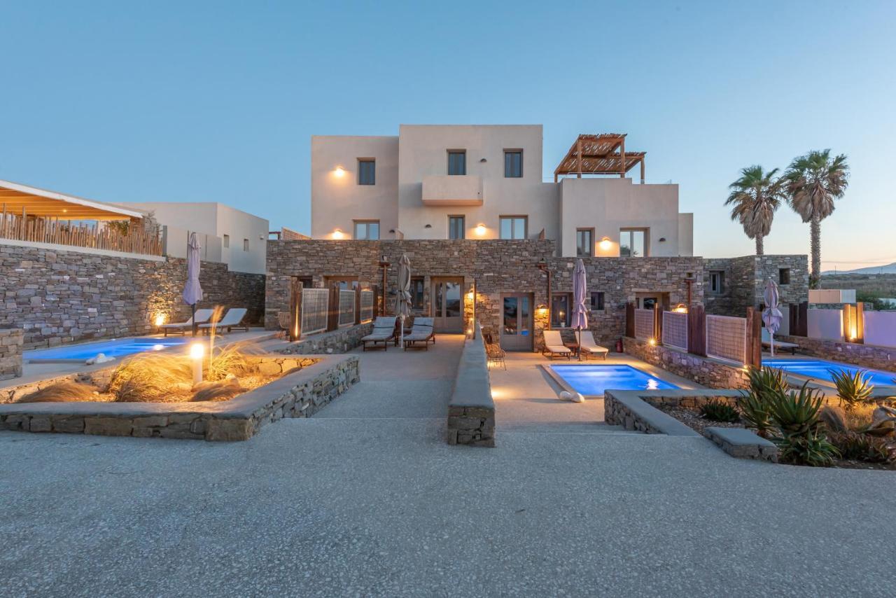 Paros Comfy Suites Nausa Exteriér fotografie