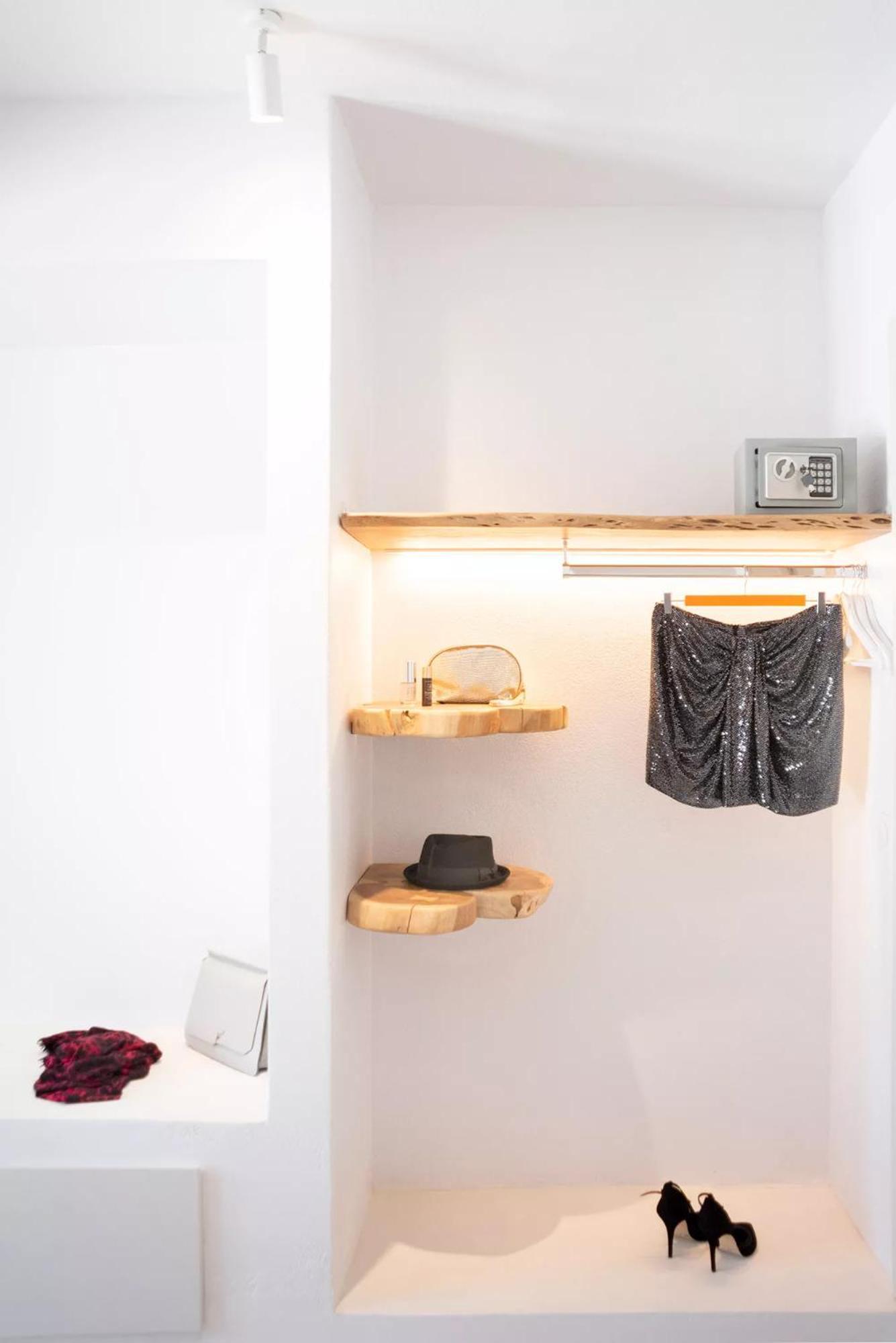 Paros Comfy Suites Nausa Exteriér fotografie