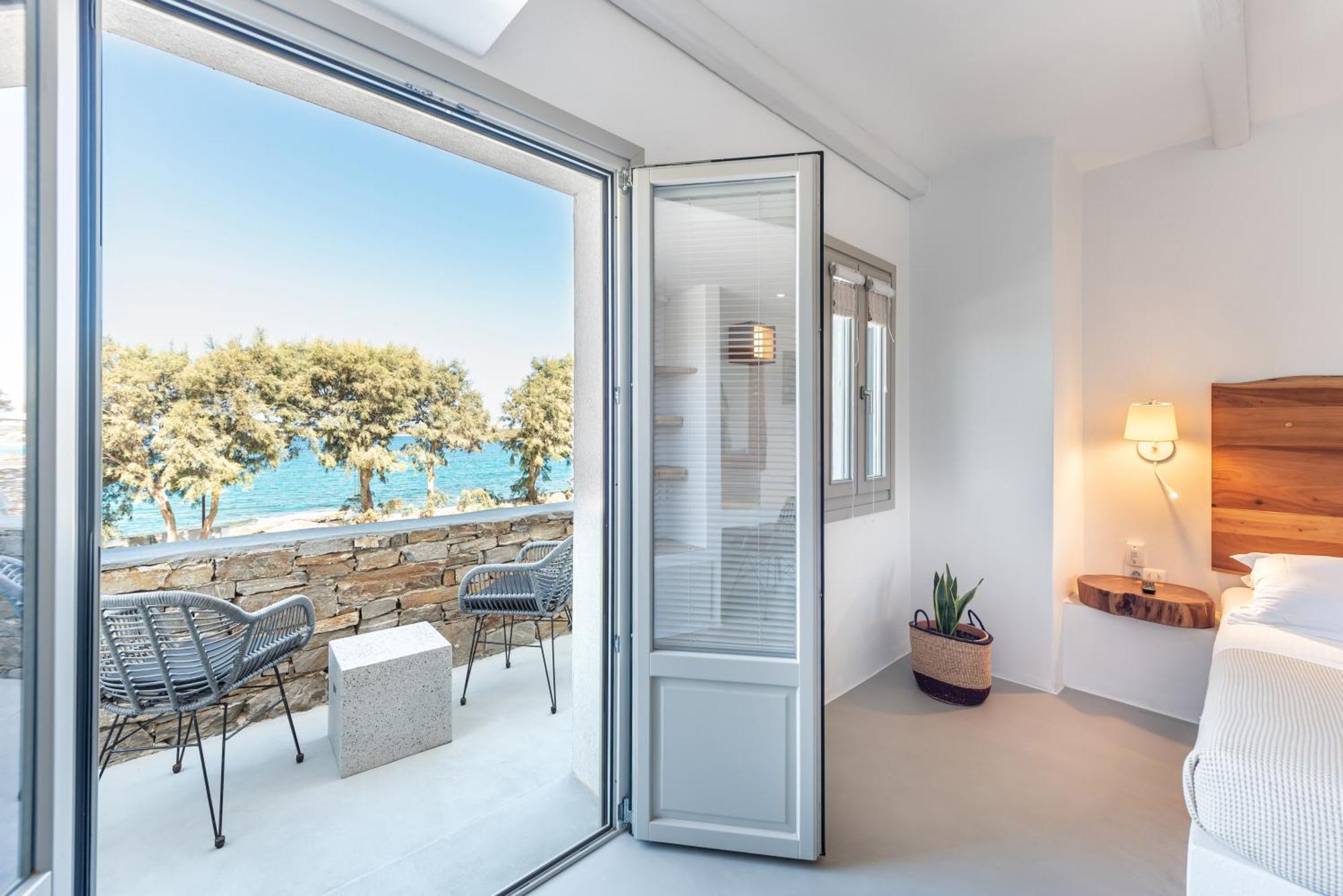 Paros Comfy Suites Nausa Exteriér fotografie