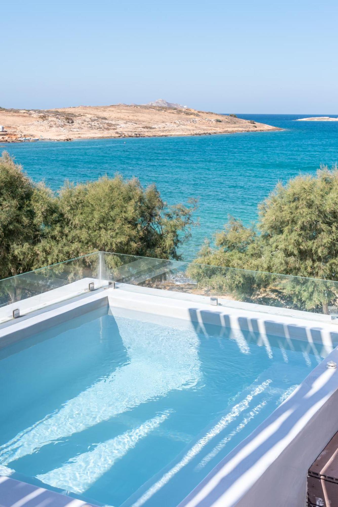 Paros Comfy Suites Nausa Exteriér fotografie
